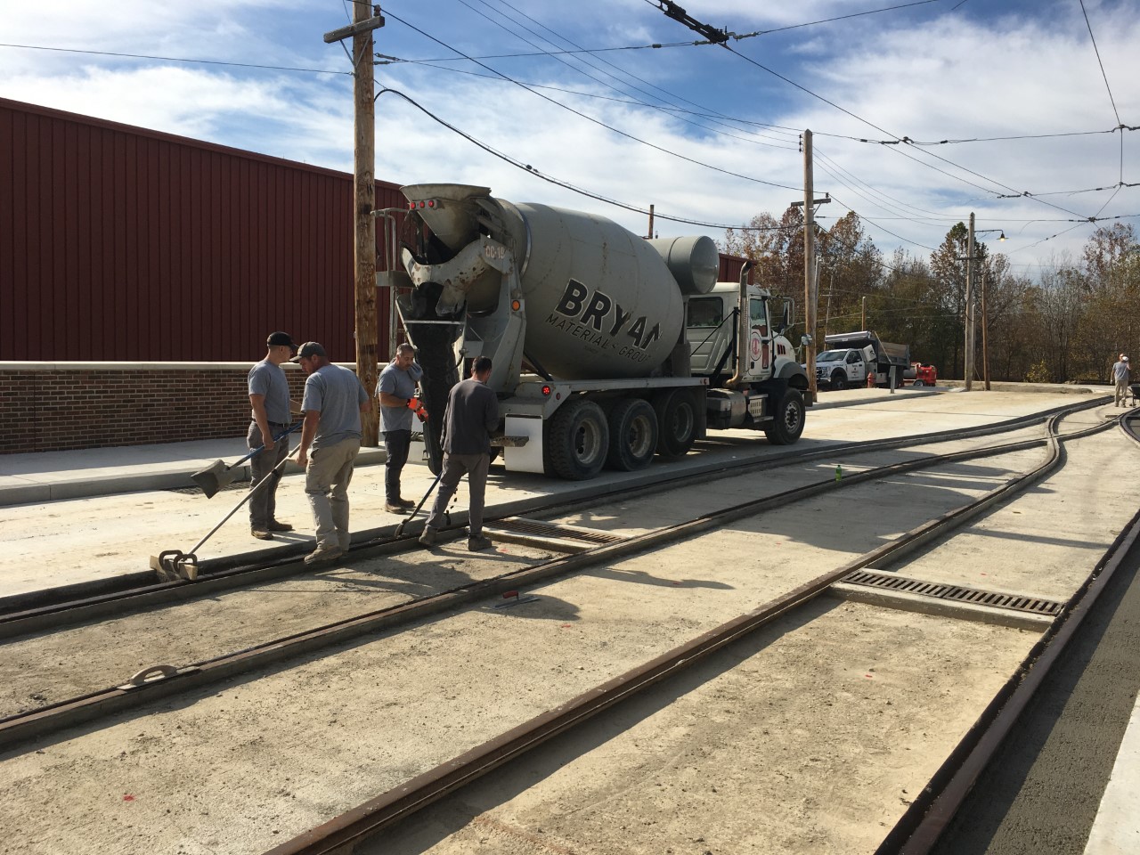 2022-10-25 Concrete Being Poured On Trolley Street Scott Becker Photo