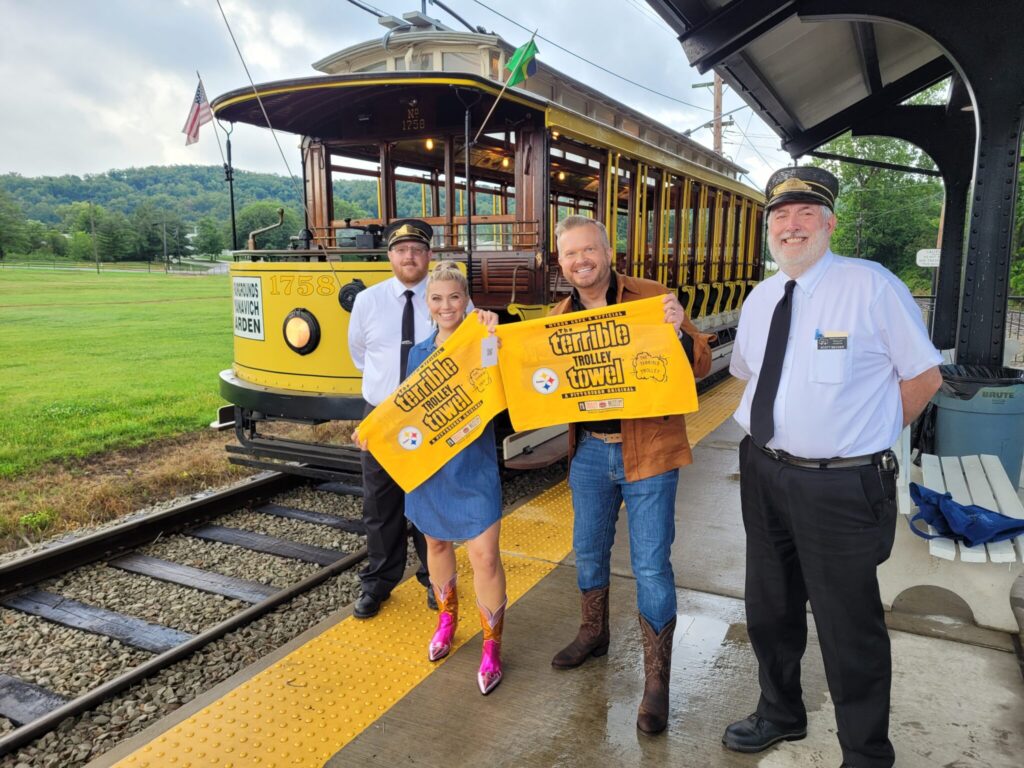 Pittsburgh Trolley Ride Plan Your Visit - PA Trolley Museum