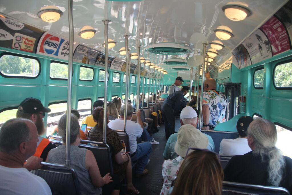 IMG_3867 1713 Interior Bob Jordan Photo